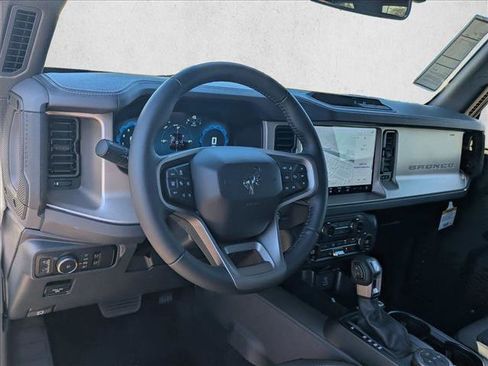 New 2025 Ford Bronco Outer Banks image 3