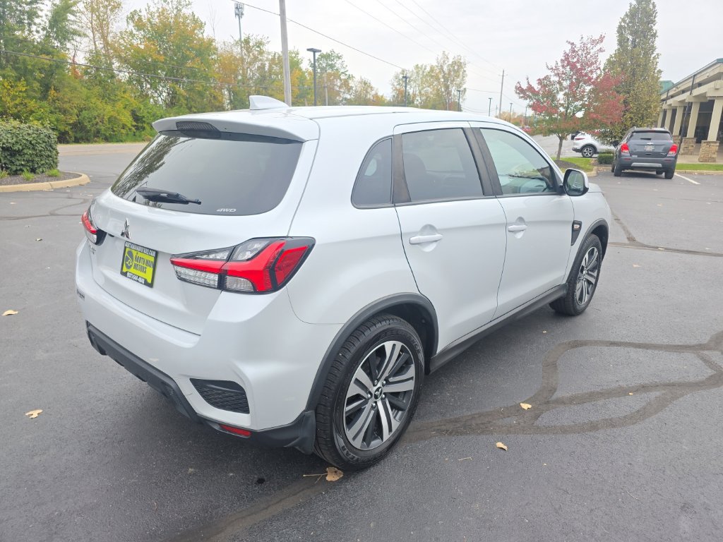 Used 2022 Mitsubishi Outlander Sport ES AWD/4WD image 7