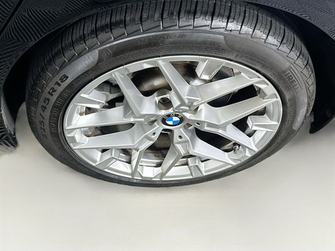 Used 2025 BMW 330i Sedan RWD image 11