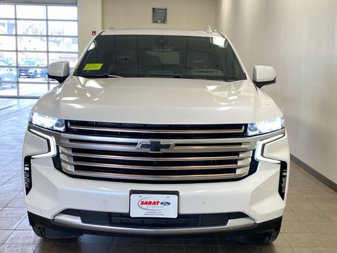 Used 2021 Chevrolet Tahoe High Country image 3