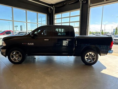 Used 2015 RAM 1500 Classic SLT w/ Luxury Group AWD/4WD image 8