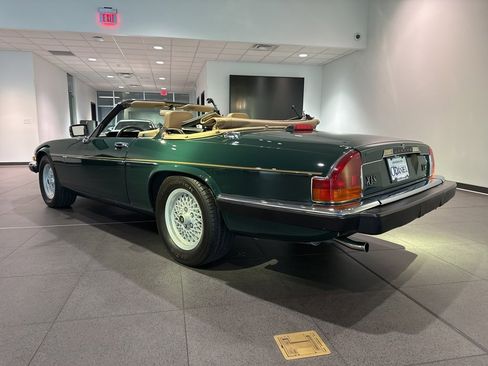 Used 1990 Jaguar XJS V12 Convertible image 3