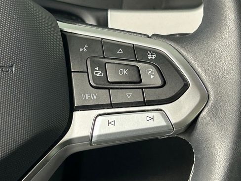Used 2023 Volkswagen Atlas SEL AWD/4WD image 30