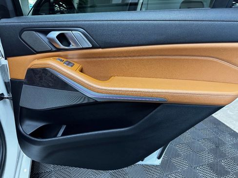 Used 2020 BMW X7 xDrive40i w/ Premium Package image 53