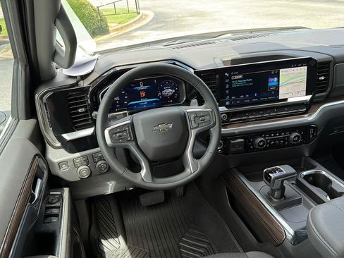 New 2026 Chevrolet Silverado 1500 RST AWD/4WD image 18