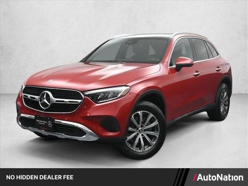 Certified 2026 Mercedes-Benz GLC 300 4MATIC image 1