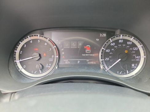 Used 2023 Toyota Highlander LE FWD image 22