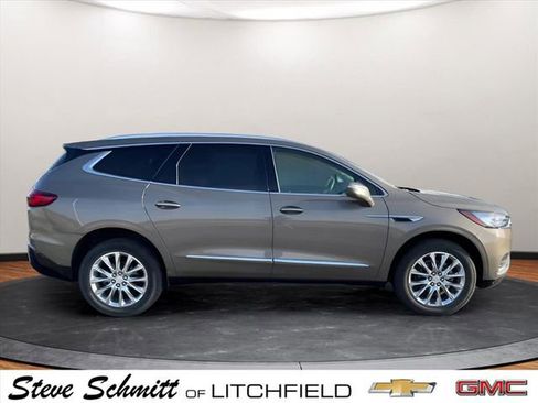 Certified 2020 Buick Enclave Essence w/ Sound and Sites Package image 9