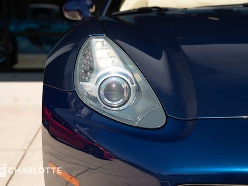 Used 2011 Ferrari California image 4