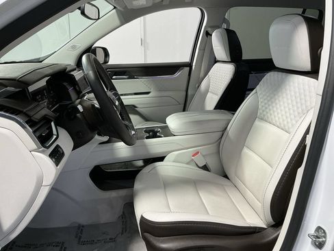 Used 2024 GMC Acadia Denali w/ LPO, Floor Liner Package AWD/4WD image 14