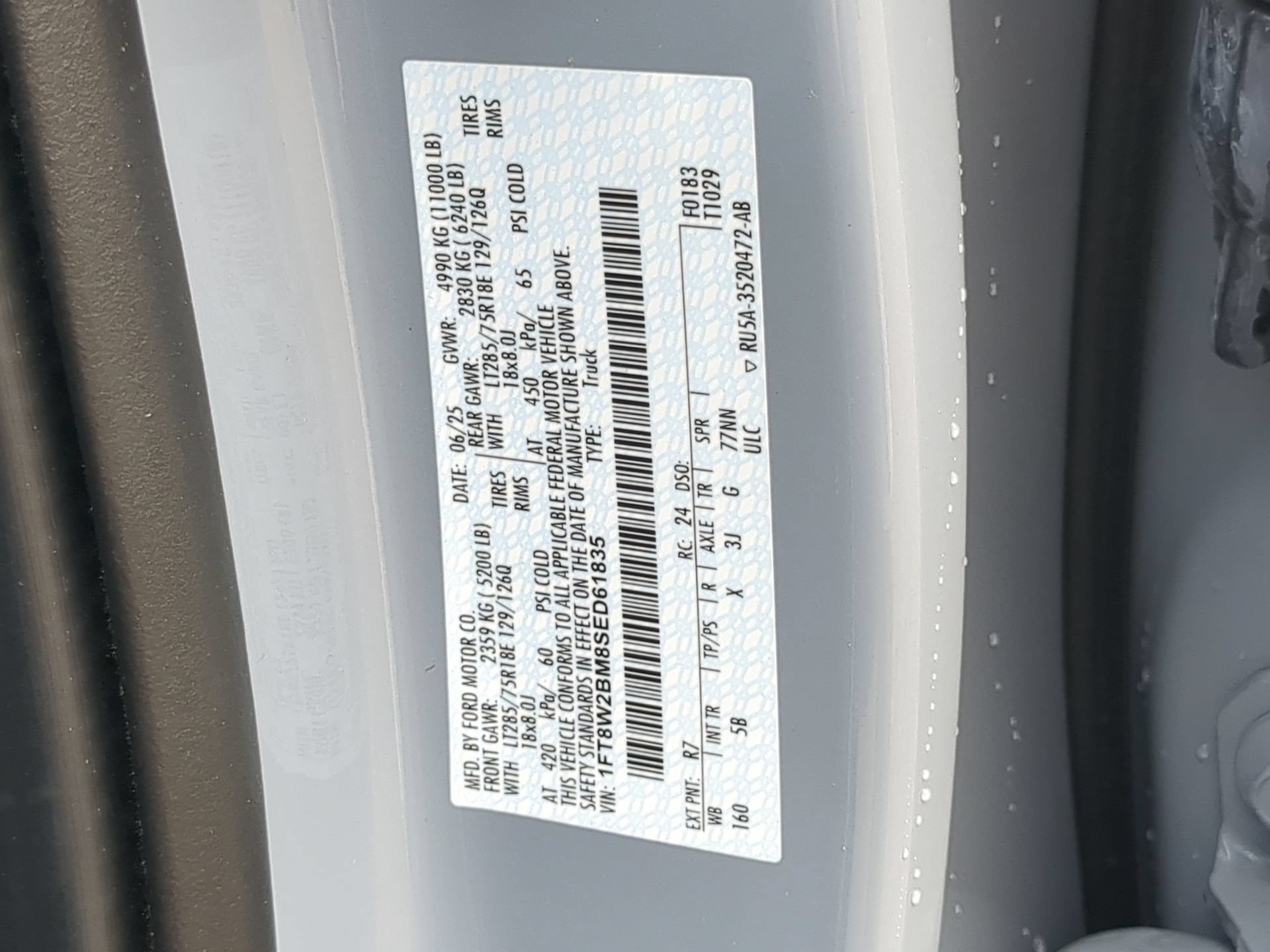 Used 2025 Ford F250 Lariat w/ Lariat Ultimate Package AWD/4WD image 75