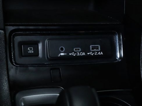 Certified 2023 Subaru Ascent Limited w/ Technology Package image 28