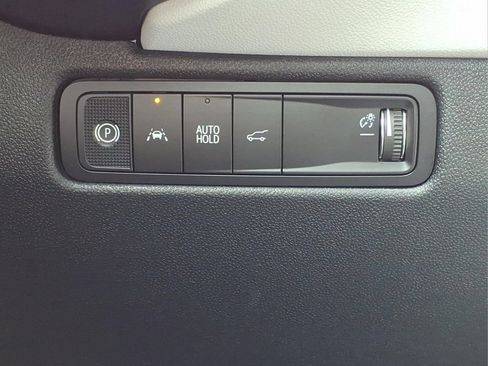 Used 2026 Chevrolet Equinox EV LT FWD image 20