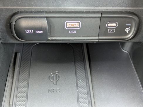 Certified 2025 Kia Telluride SX Prestige X-Line AWD/4WD image 30