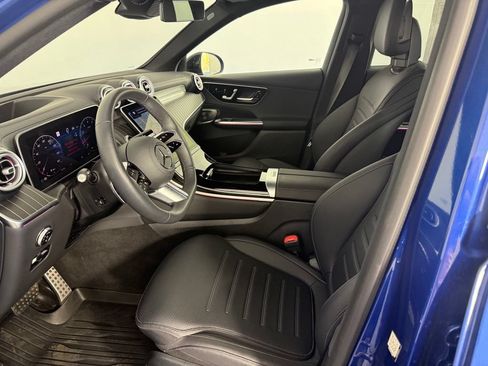 Certified 2025 Mercedes-Benz GLC 300 4MATIC image 24