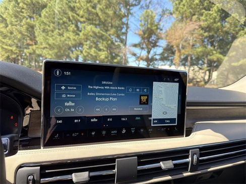 New 2026 Lincoln Corsair Reserve image 16