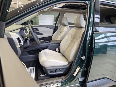 New 2026 Nissan Rogue SV image 8