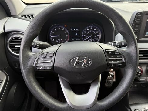 Used 2020 Hyundai Kona SE image 13
