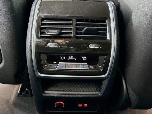 Certified 2023 BMW X7 xDrive40i w/ Executive Package image 26