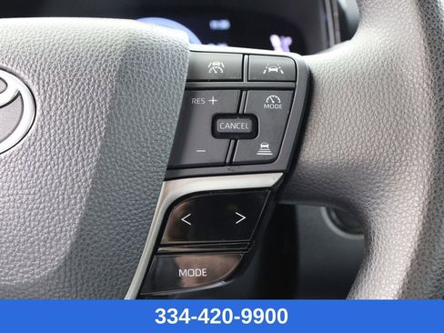 Used 2025 Toyota Camry LE image 24