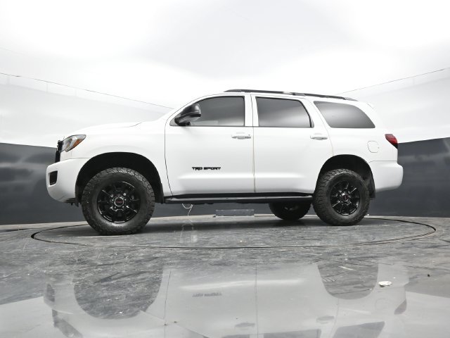 Used 2018 Toyota Sequoia TRD Sport AWD/4WD image 45