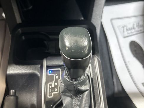 Used 2023 Toyota Tacoma TRD Sport AWD/4WD image 28