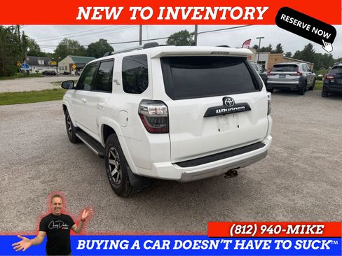 Used 2018 Toyota 4Runner TRD Off-Road Premium AWD/4WD image 4