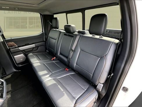 New 2026 Ford F250 Lariat w/ Black Appearance Package AWD/4WD image 28
