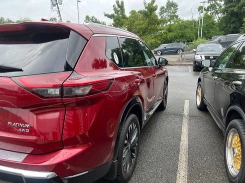 Used 2024 Nissan Rogue Platinum w/ Platinum Premium Package AWD/4WD image 22