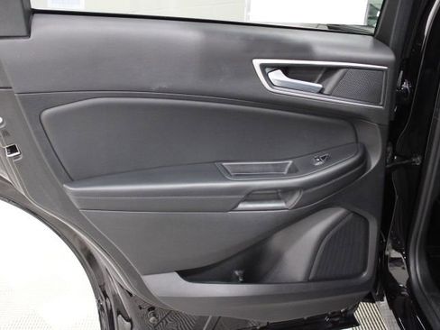 Used 2024 Ford Edge SEL image 21