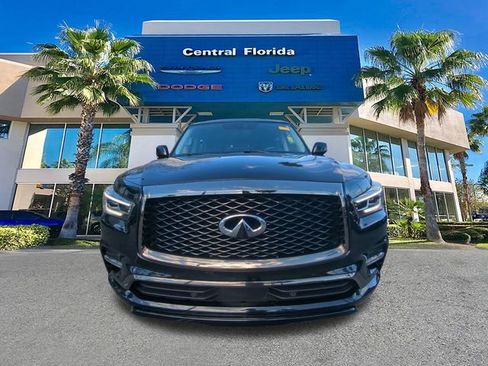 Used 2024 INFINITI QX80 Premium Select w/ Cargo Package image 9