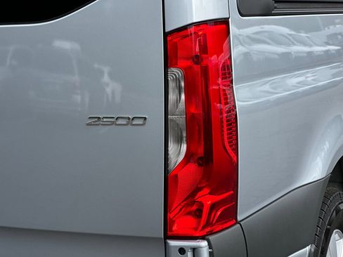 New 2025 Mercedes-Benz Sprinter 2500 image 26