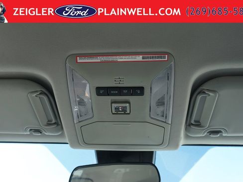 Used 2024 Toyota RAV4 XLE AWD/4WD image 30