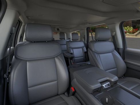 New 2026 Ford Expedition Active AWD/4WD image 10
