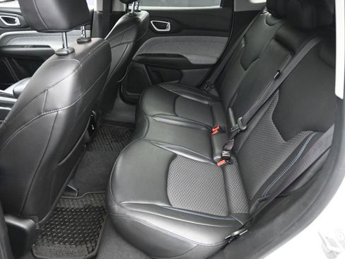 Used 2022 Jeep Compass Latitude w/ Convenience Group image 10