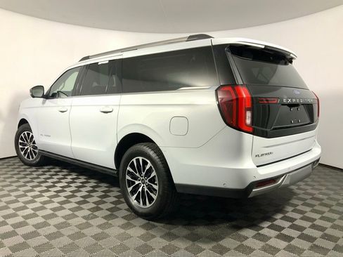 Used 2025 Ford Expedition Max Platinum AWD/4WD image 16