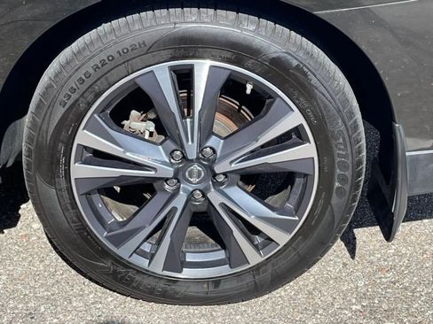 Used 2017 Nissan Pathfinder Platinum w/ Cargo Package image 53