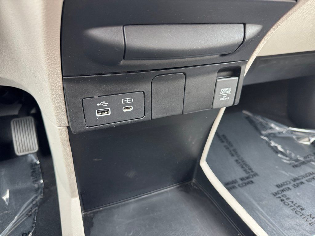 Used 2025 Honda Odyssey EX-L image 25