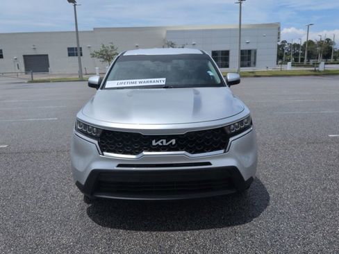 Used 2022 Kia Sorento LX FWD image 10