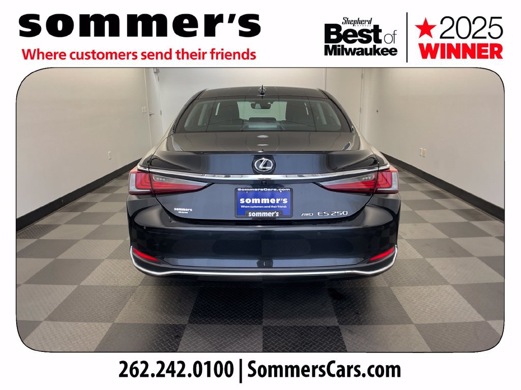 Used 2023 Lexus ES 250 w/ Premium Package AWD/4WD image 4