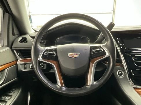 Used 2016 Cadillac Escalade Premium image 8
