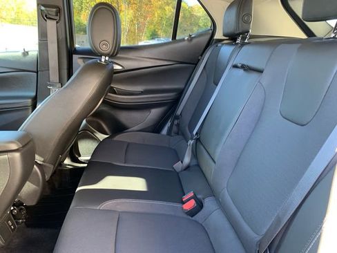 Used 2023 Buick Encore GX Select image 17