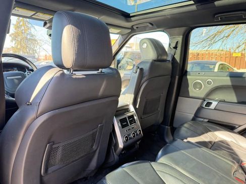 Used 2017 Land Rover Range Rover Sport HSE Dynamic image 16