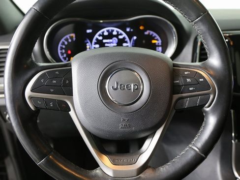 Used 2020 Jeep Grand Cherokee Limited w/ Luxury Group II image 14