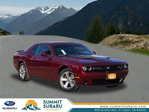 Used 2020 Dodge Challenger SXT image 1