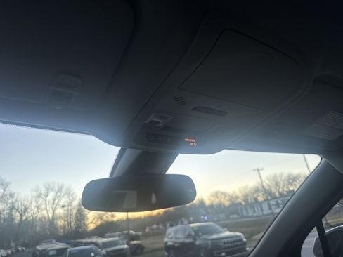 Used 2021 Chevrolet Blazer LT image 28