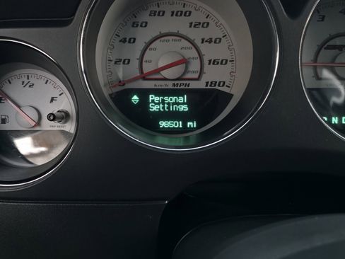 Used 2012 Dodge Challenger SRT8 w/ Premium Sound Group image 21