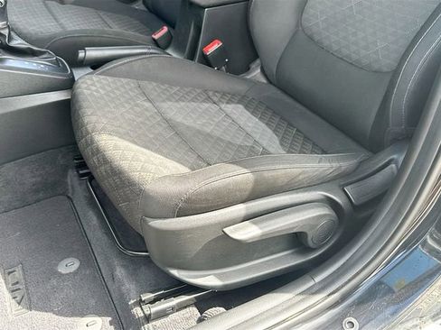 Used 2018 Kia Rio S FWD image 20