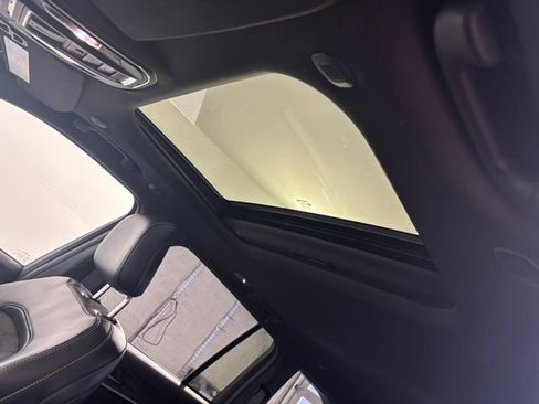 New 2026 Jeep Grand Cherokee Altitude AWD/4WD image 28