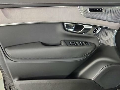 New 2026 Volvo XC90 T8 Ultra w/ Lounge Package AWD/4WD image 9